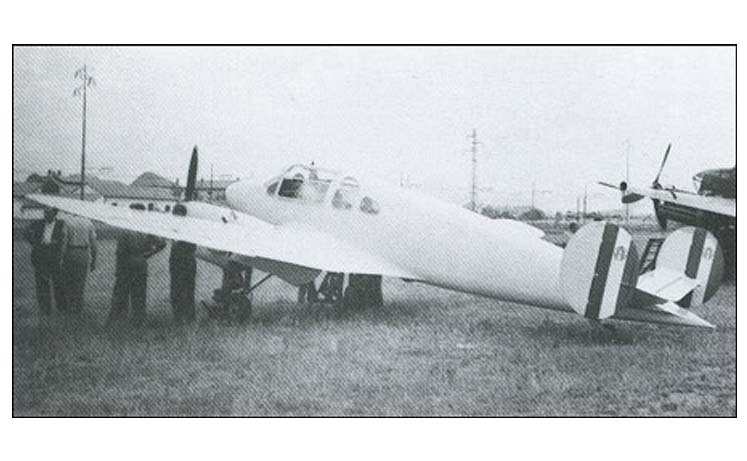 Il C.3 nel campo di aviazione di Arcore